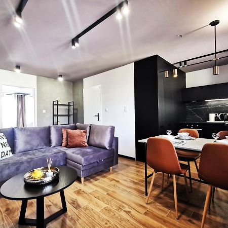 Gliniana Apartment ~ Self Check-In 24H ~ Lift Вроцлав Екстериор снимка