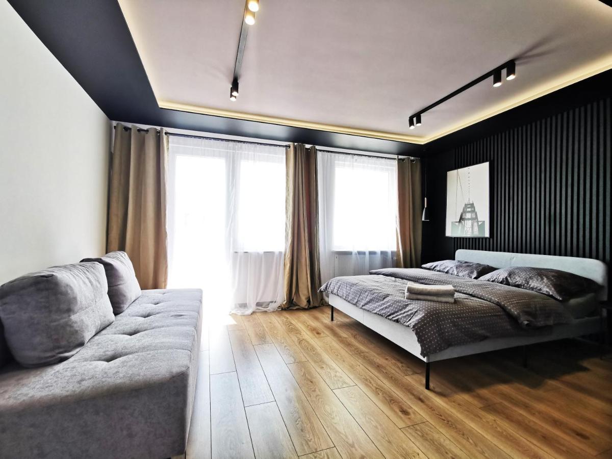 Gliniana Apartment ~ Self Check-In 24H ~ Lift Вроцлав Екстериор снимка
