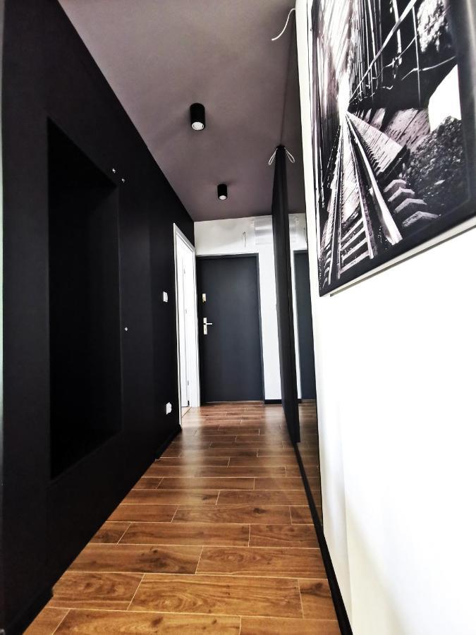 Gliniana Apartment ~ Self Check-In 24H ~ Lift Вроцлав Екстериор снимка